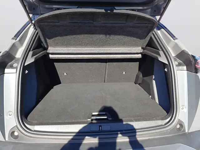 Peugeot 2008 view 7