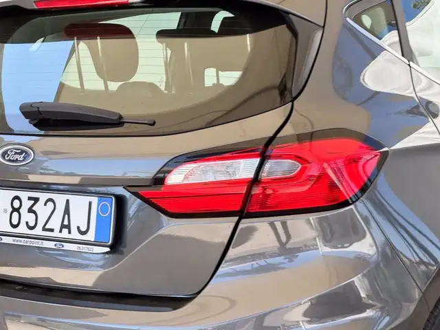 Ford Fiesta view 16