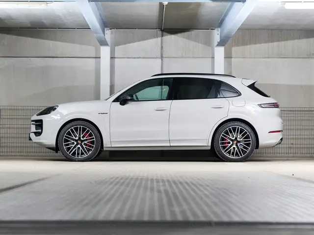 Porsche Cayenne S E-Hybrid Black Edition Ansicht 6