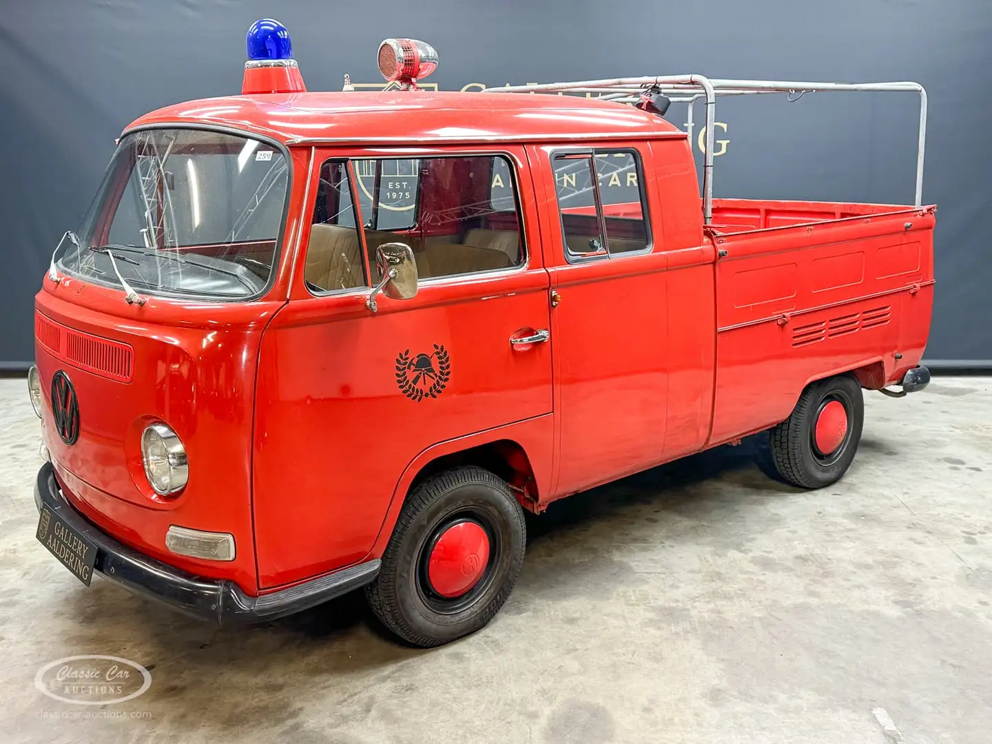 Volkswagen T2 Doka Fire-Department Very original and mostly f Rojo - 1
