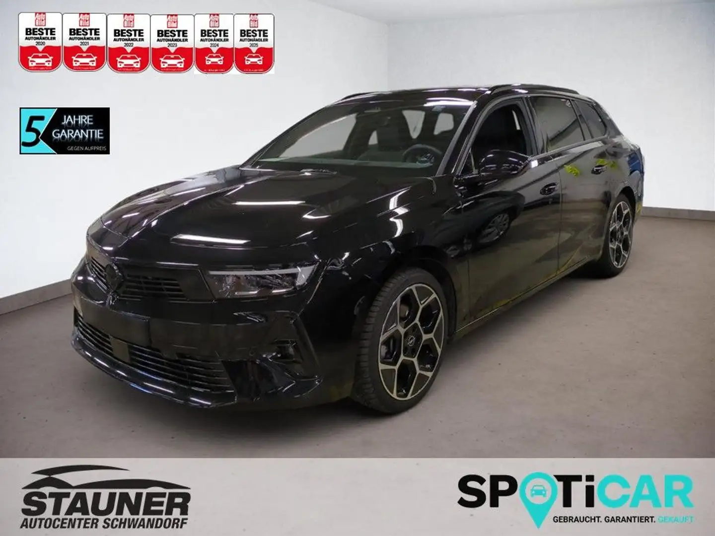 Opel Astra Sports Tourer Ultimate 1.2 S/S AT8 *AHK* Schwarz - 1
