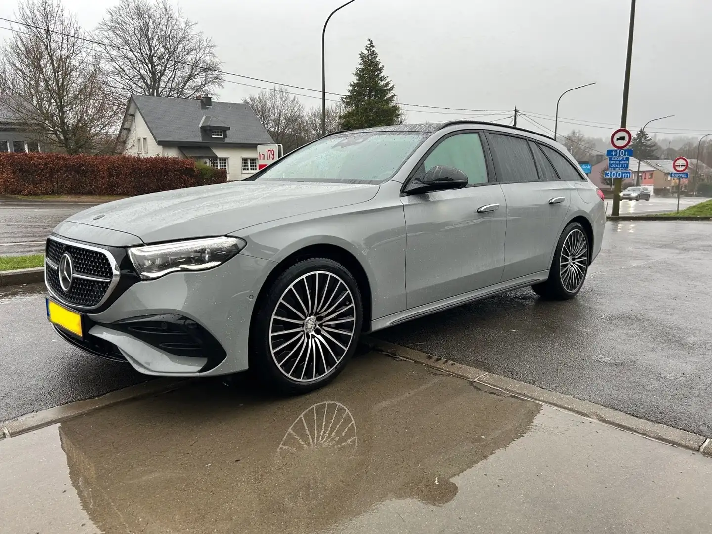 Mercedes-Benz E 300 E Break 300 e PHEV AMG Line (230 kW) Gris - 2