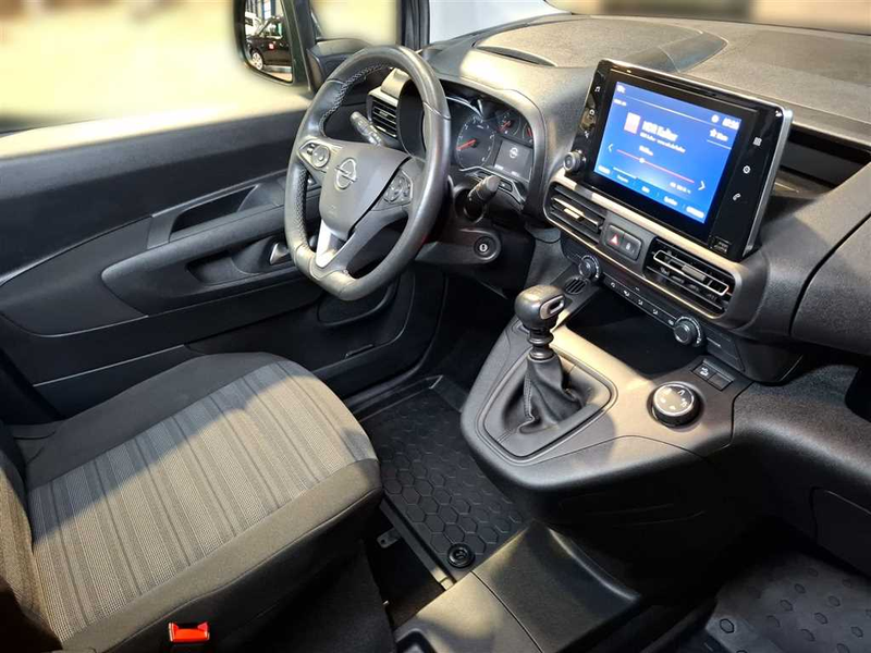 Opel Combo Life Elegance 1.5 Diesel — photo 19