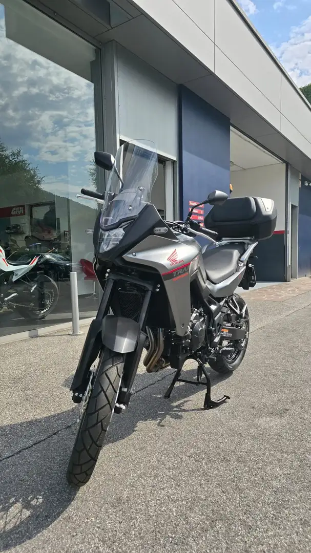 Honda Transalp XL750 Urban - 2