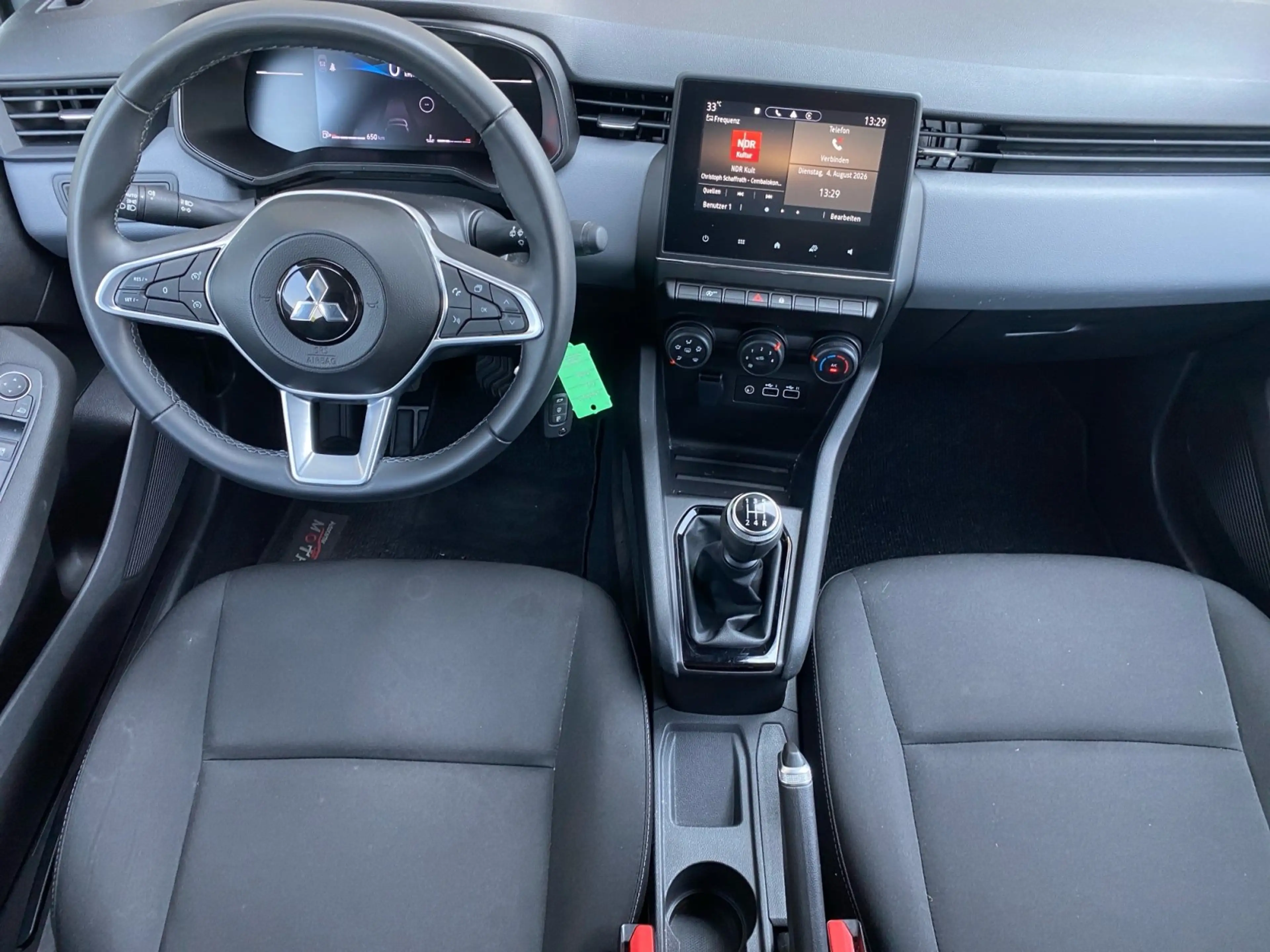 Mitsubishi Colt 1.0 Klima Virtual-Cockpit Tempomat Isofix — photo 8