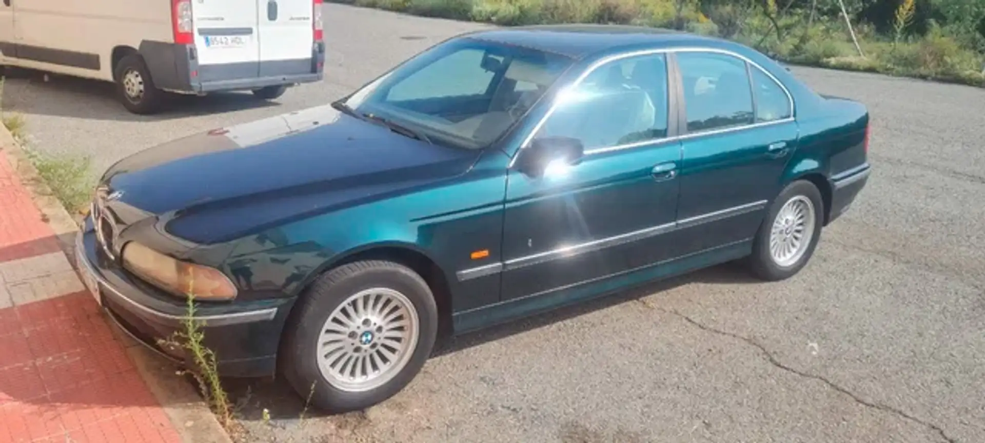 BMW 540 540i Aut. Verde - 1