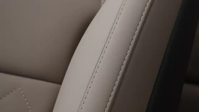 Volvo XC60 Plus, T6 AWD Plug-in Hybrid, Elektrisch/Benzin, Br Ansicht 23