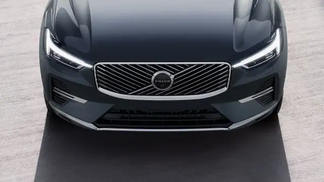 Volvo XC60 Plus, T6 AWD Plug-in Hybrid, Elektrisch/Benzin, Br Ansicht 11