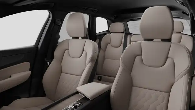 Volvo XC60 Plus, T6 AWD Plug-in Hybrid, Elektrisch/Benzin, Br Ansicht 16