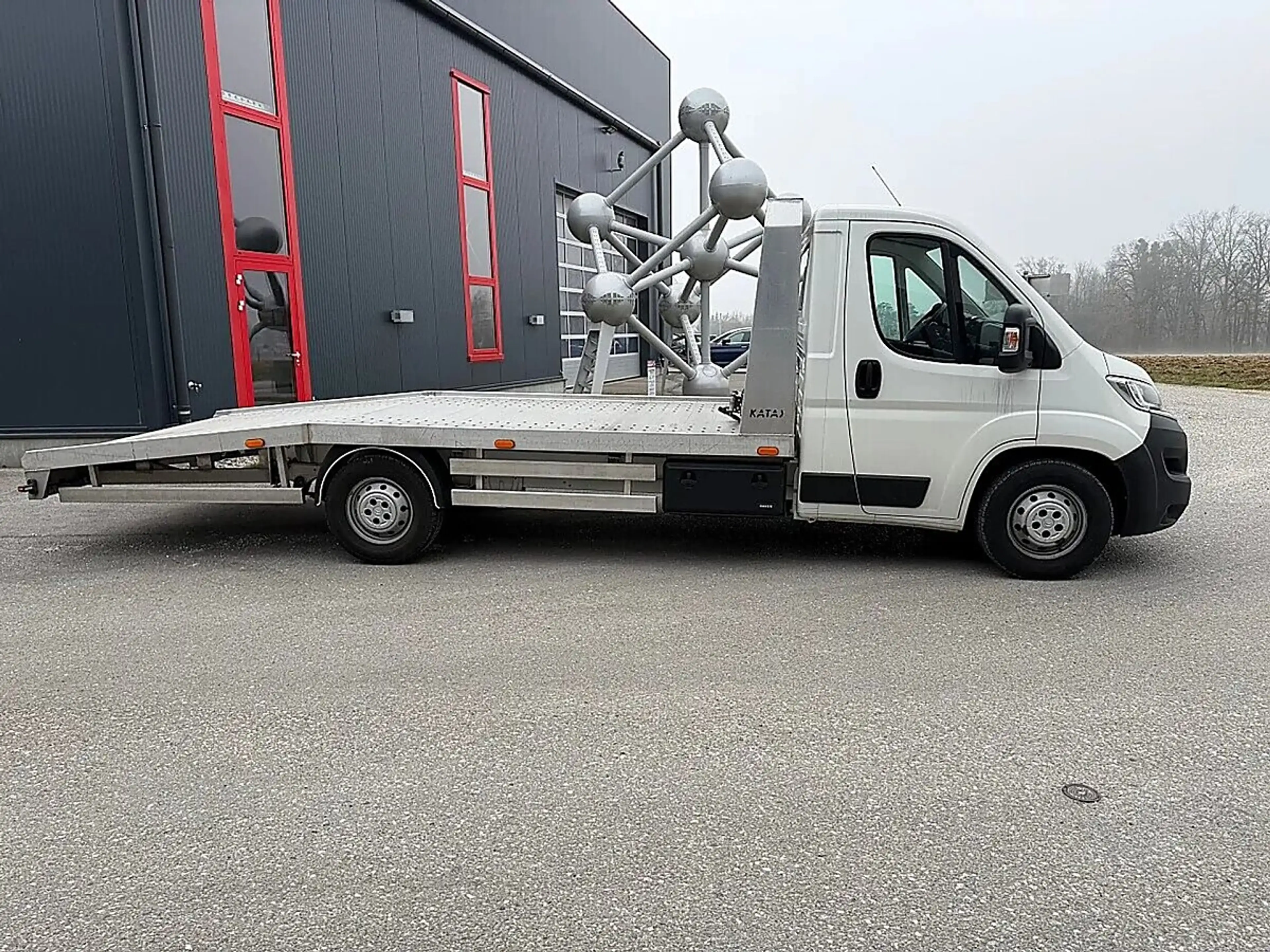 Citroen Jumper Jumper 35+ L4 BlueHDi 165 S&S — photo 3