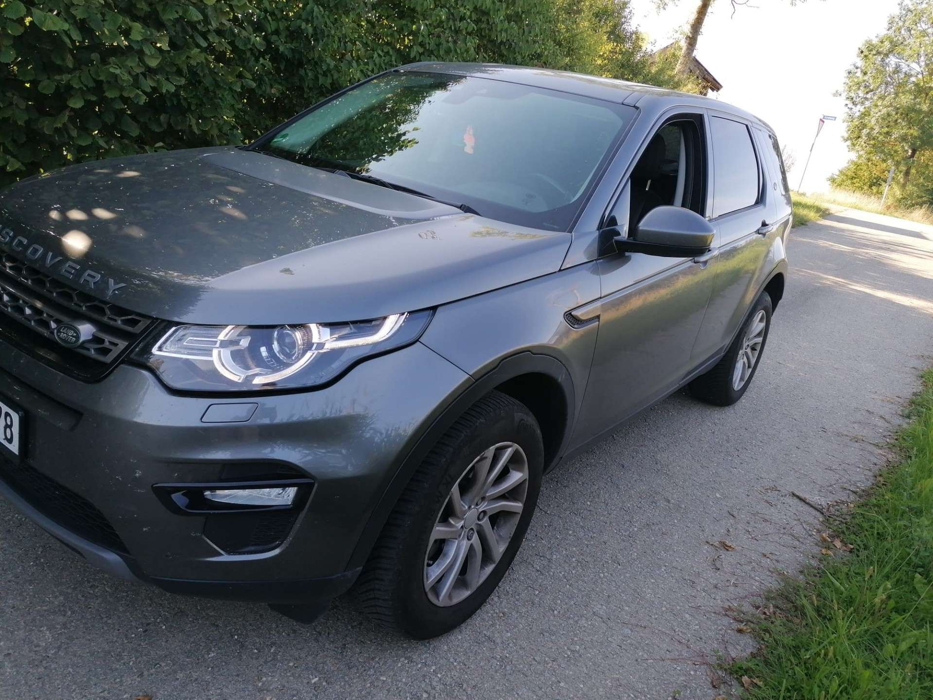 Second hand Land Rover Discovery Sport 2.0