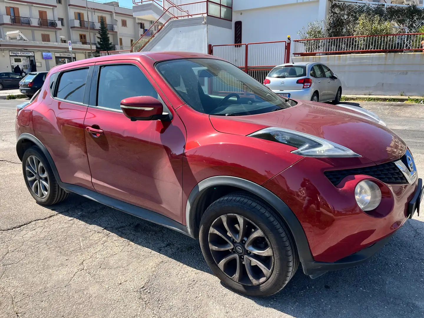 Nissan Juke 1.5 dci Rosso - 1