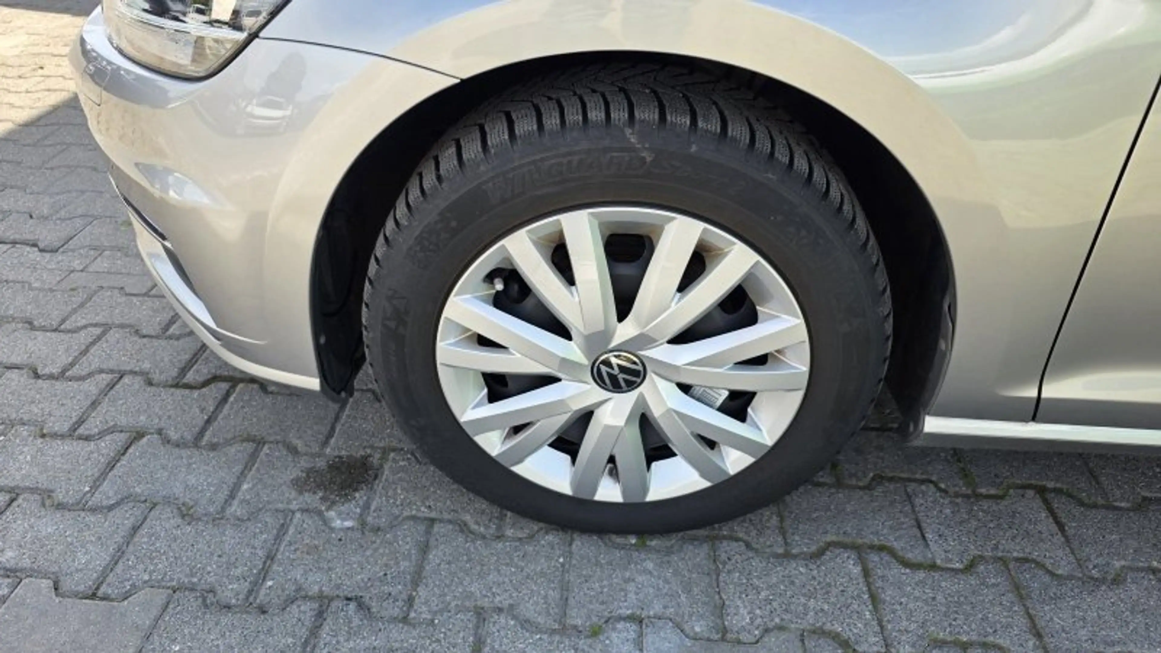 Volkswagen Golf VII Variant 1.0 TSI Comfortline DSG Navi ACC PDC S — photo 9