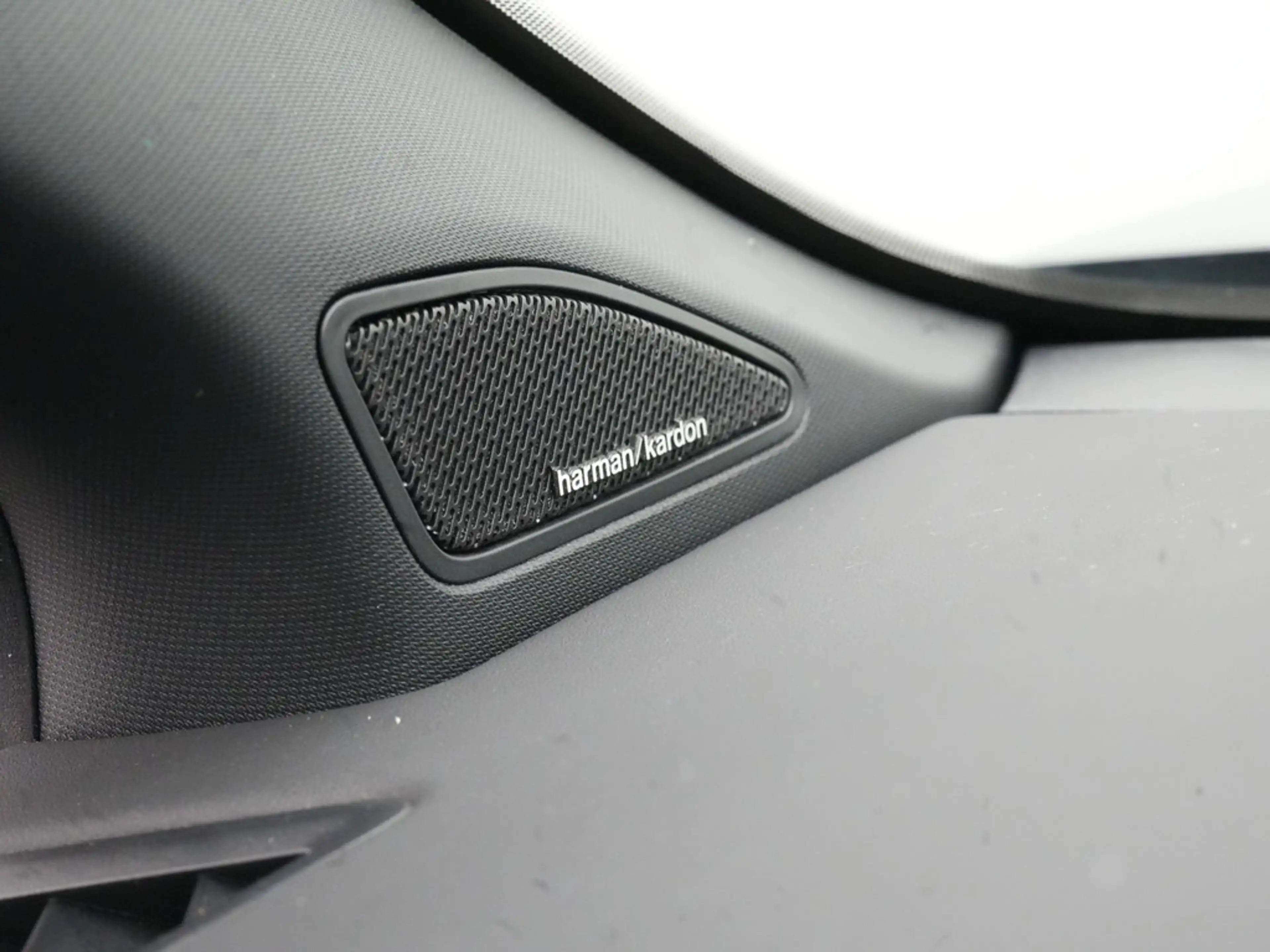 Volkswagen Amarok PanAmericana 4Motion MATRIX STANDHZ AH — photo 5