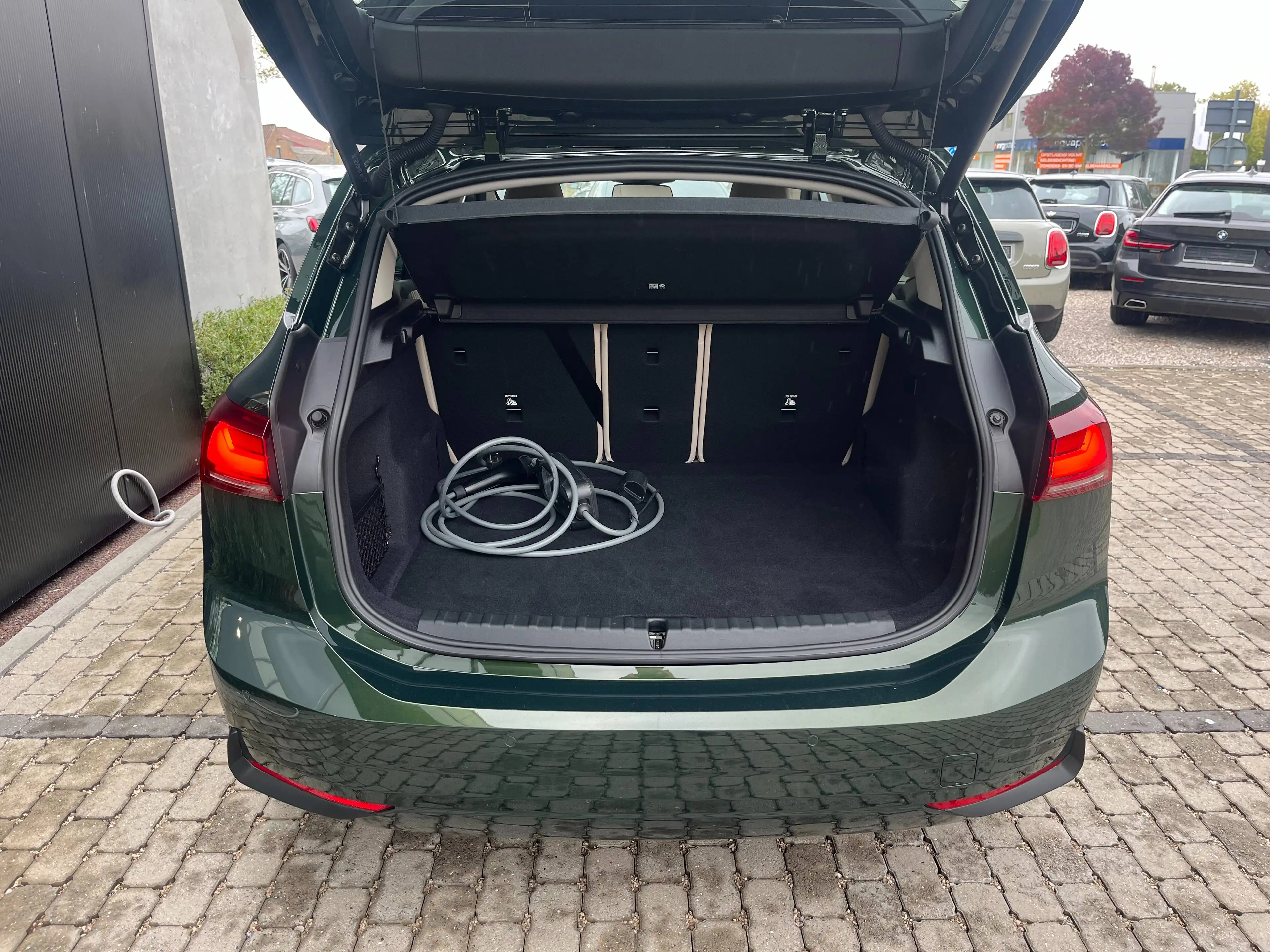 BMW 225 225e X-drive Hybride Leder/Sportzetels/Camera/Carplay/...!! — photo 15