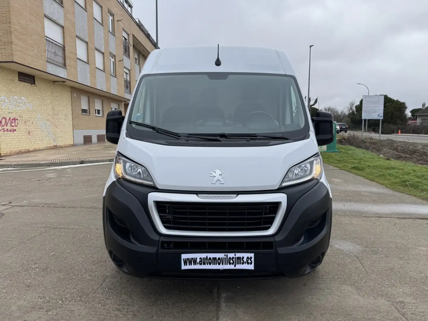 Peugeot Boxer Furgón 2.2 Diesel 3.0 L2H2 S 120 Blanco - 2