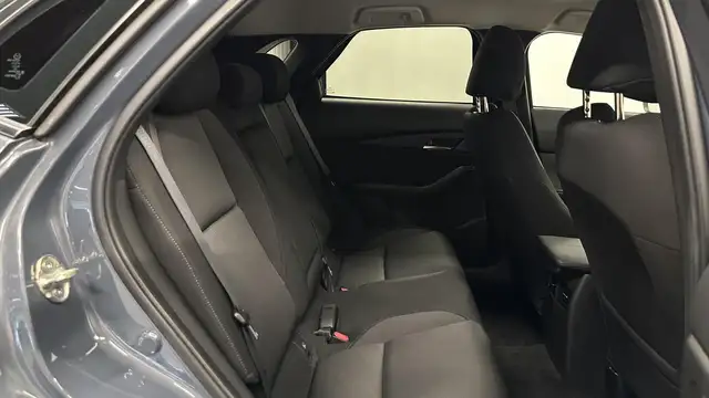 Mazda CX-30 view 5