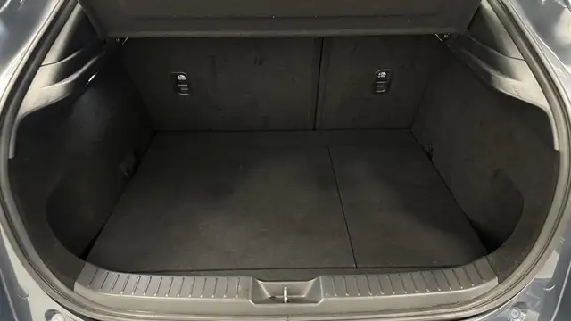 Mazda CX-30 view 6