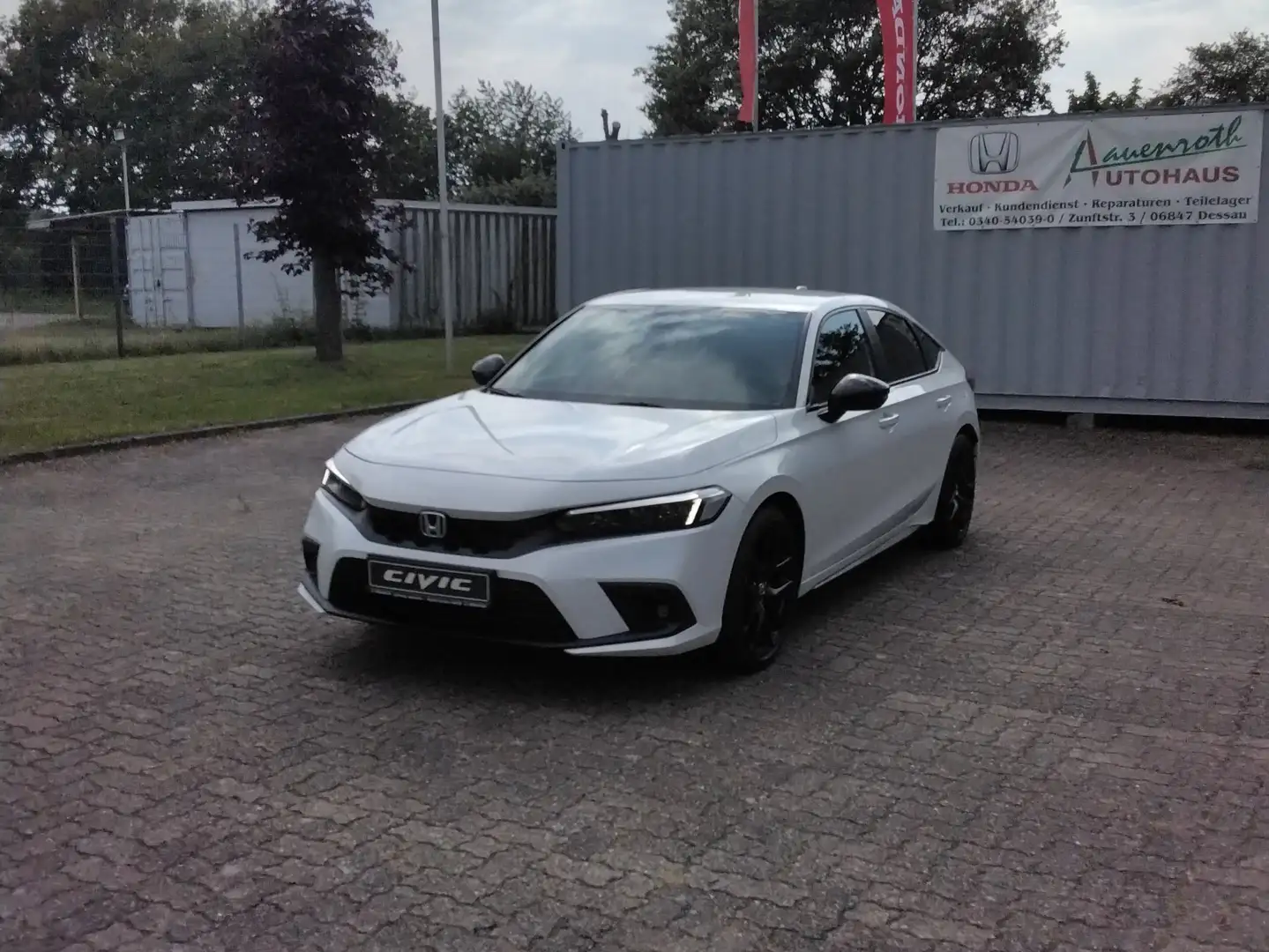 Honda Civic e:HEV Sport Blanc - 1
