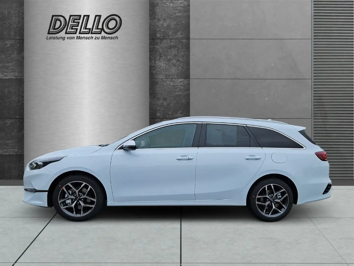 Kia Ceed SW / cee'd SW Ultimate Edition 1.5 DCT Mild-Hybrid Style-Paket N Weiß - 2