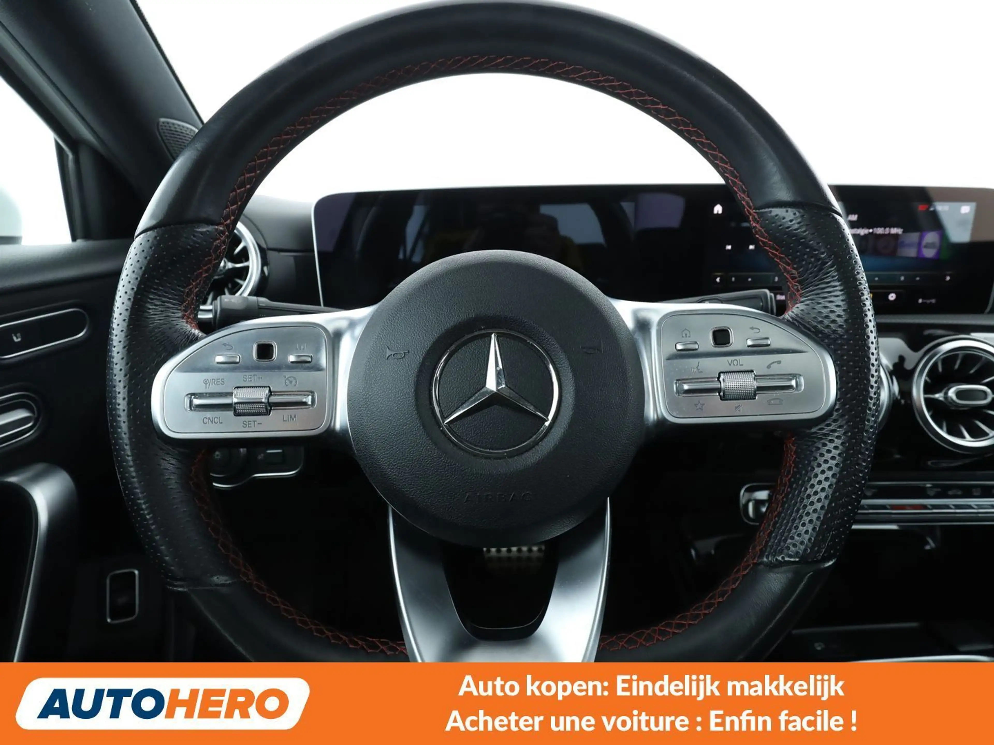 Mercedes-Benz A 180 A 180 d AMG Line — photo 5
