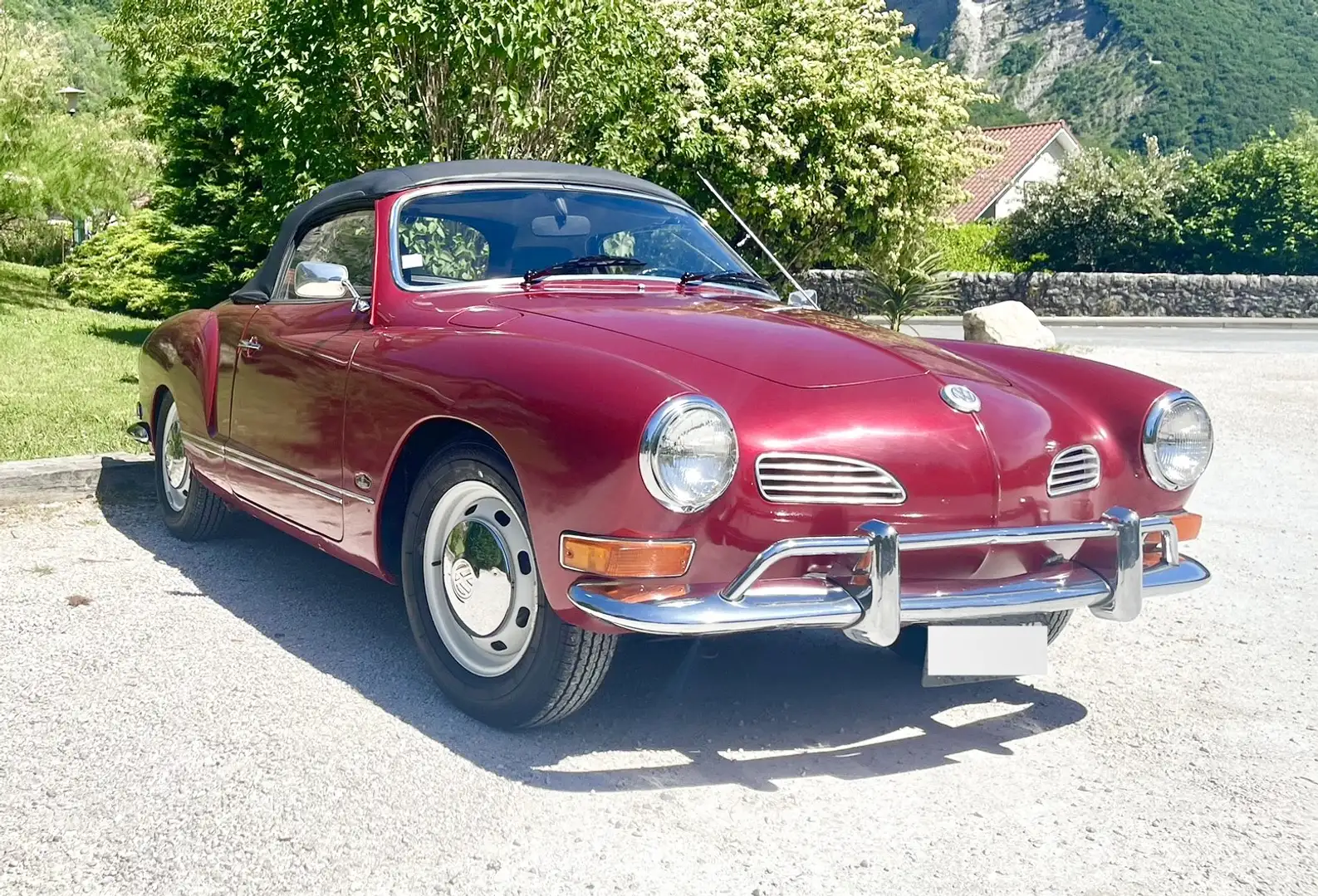 Volkswagen Karmann Ghia - 2