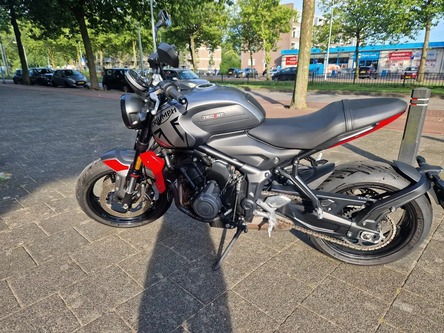 Triumph Trident 660 Negru - 1