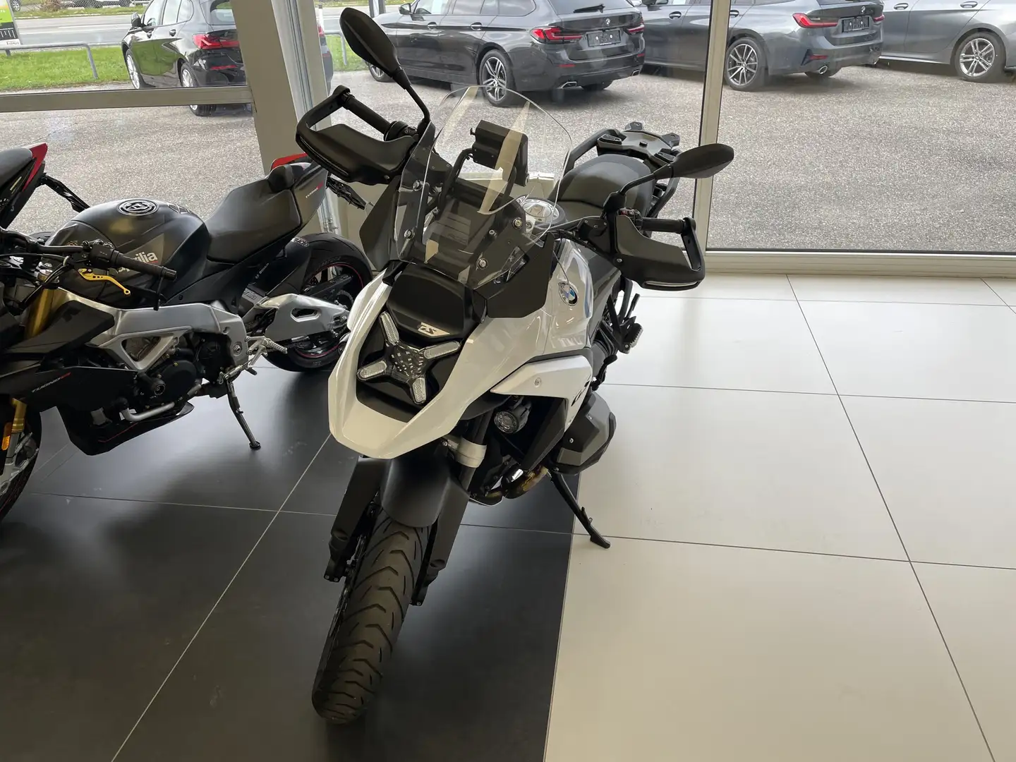 BMW R 1300 GS Weiß - 2