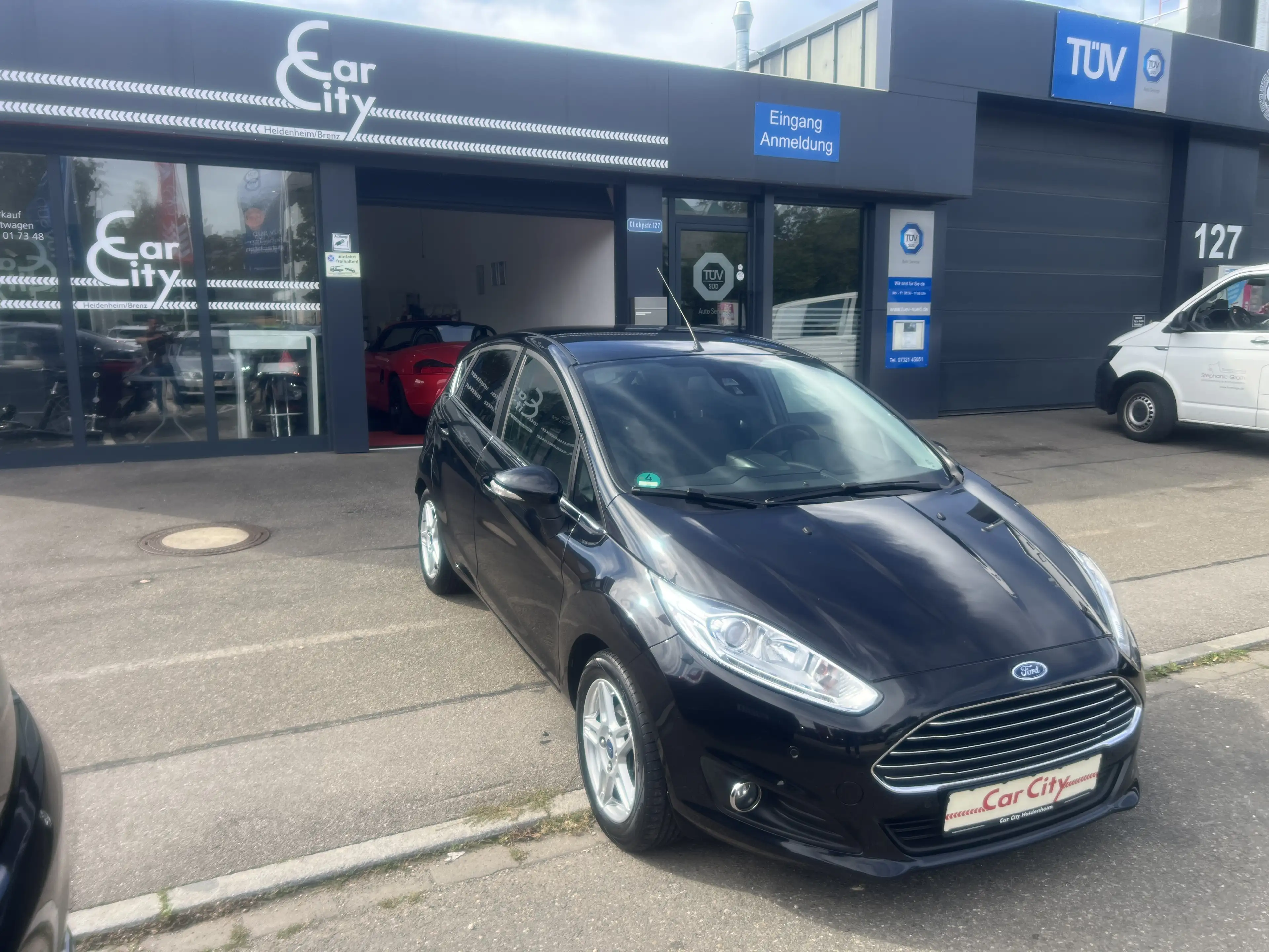Ford Fiesta Titanium — photo 2