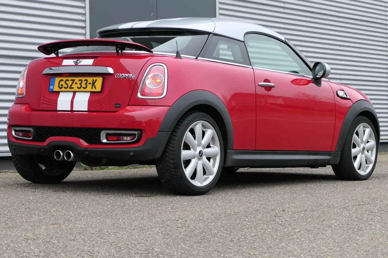 MINI Cooper S Coupe Mini 1.6 Chili 184pk Leder Clima Cruise Xenon Stoe Rot - 2