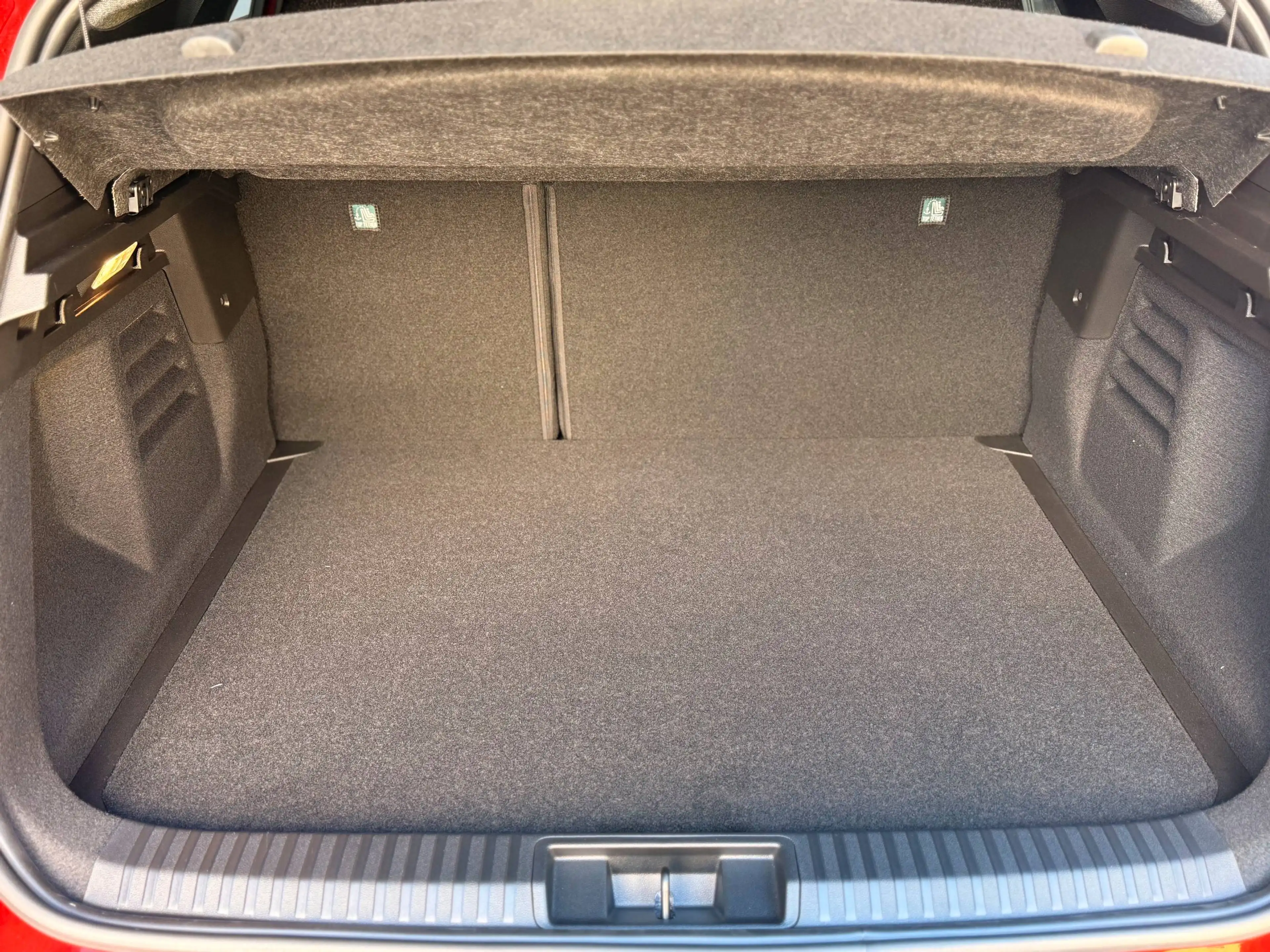 Mitsubishi Grandis Grandis 1.8 HEV Intro | 360° | ACC | MI-Pilot | — photo 12