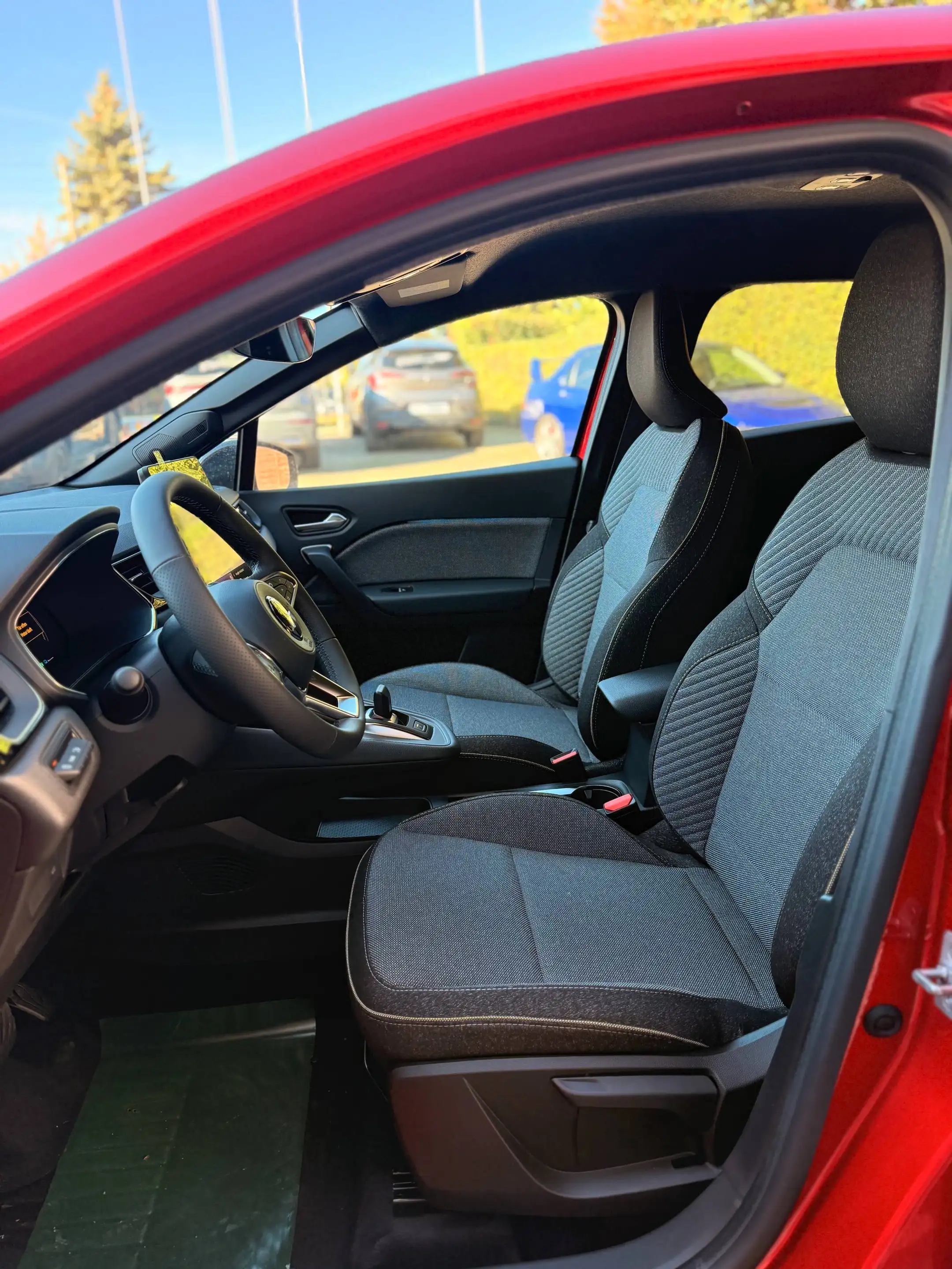 Mitsubishi Grandis Grandis 1.8 HEV Intro | 360° | ACC | MI-Pilot | — photo 8