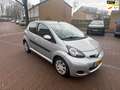 Toyota Aygo AUTOMAAT / Airco / 114.000 NAP / Leuke auto Grau - thumbnail 1