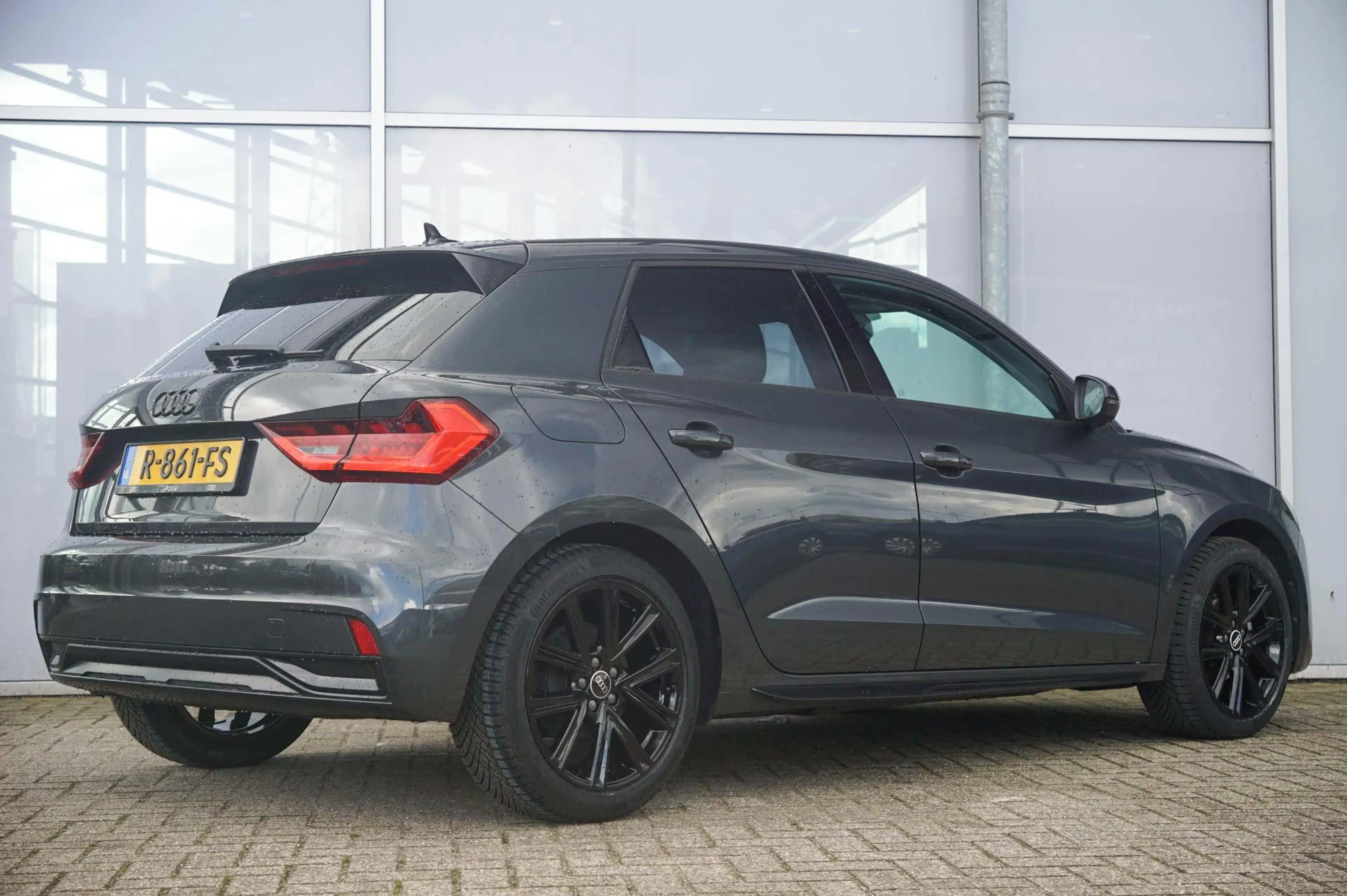 Audi A1 Sportback 25 TFSI 95pk Advanced Edition | Smartpho — photo 2