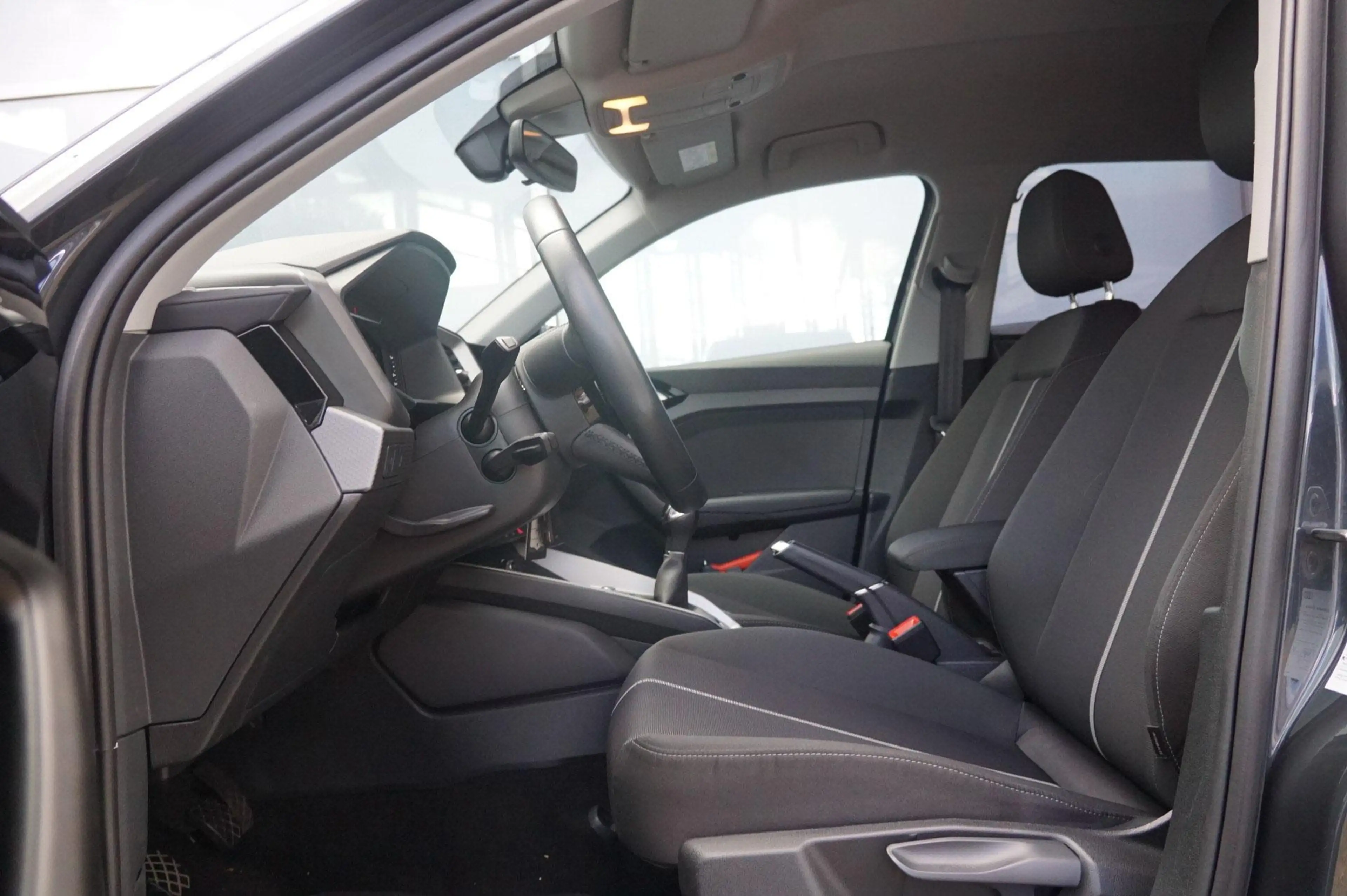 Audi A1 Sportback 25 TFSI 95pk Advanced Edition | Smartpho — photo 4