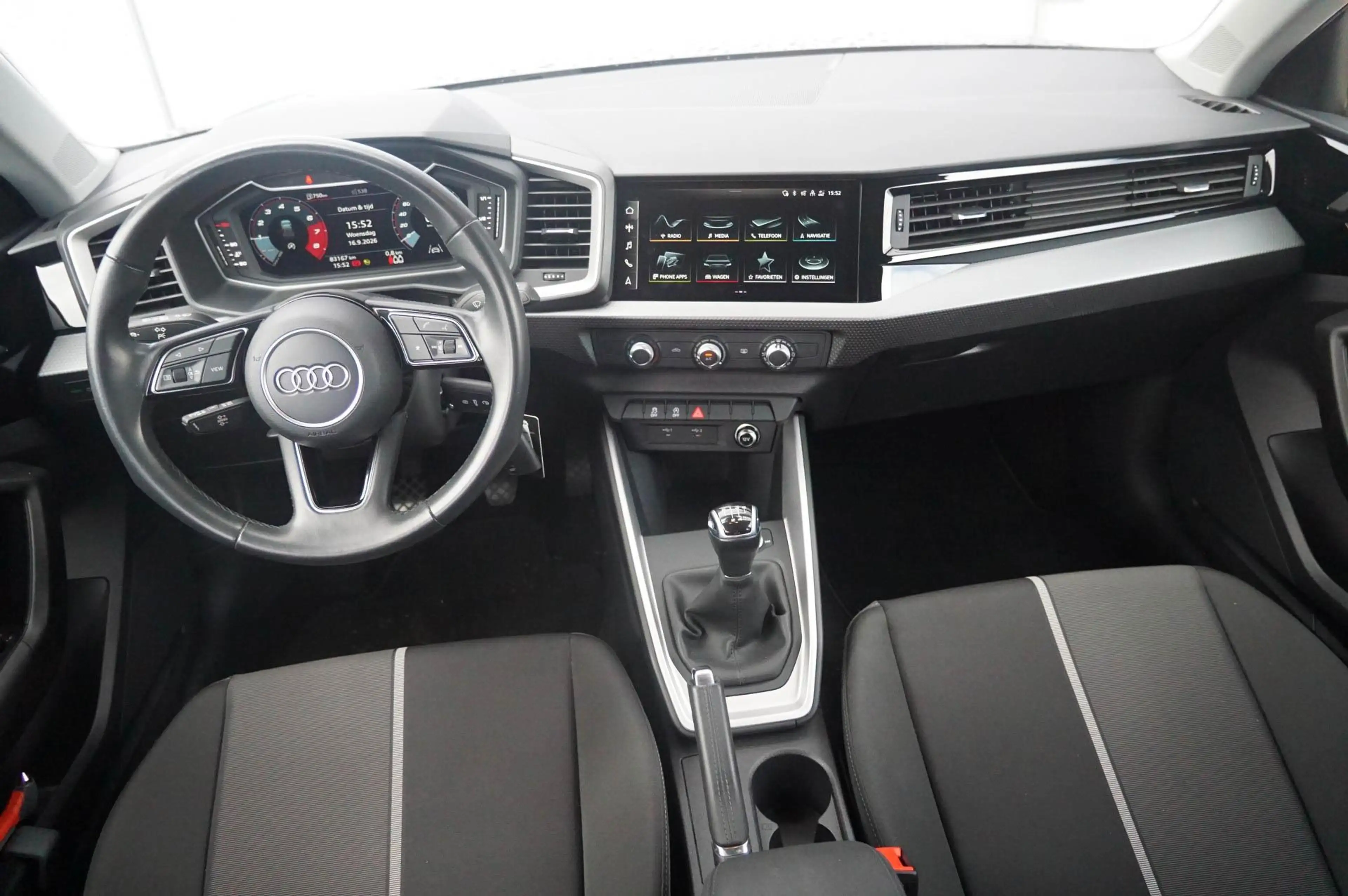 Audi A1 Sportback 25 TFSI 95pk Advanced Edition | Smartpho — photo 5