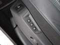 Peugeot 5008 1.5 BlueHDi GT Aut 7-SITZER LED SKY AHK NAVI Grau - thumbnail 24