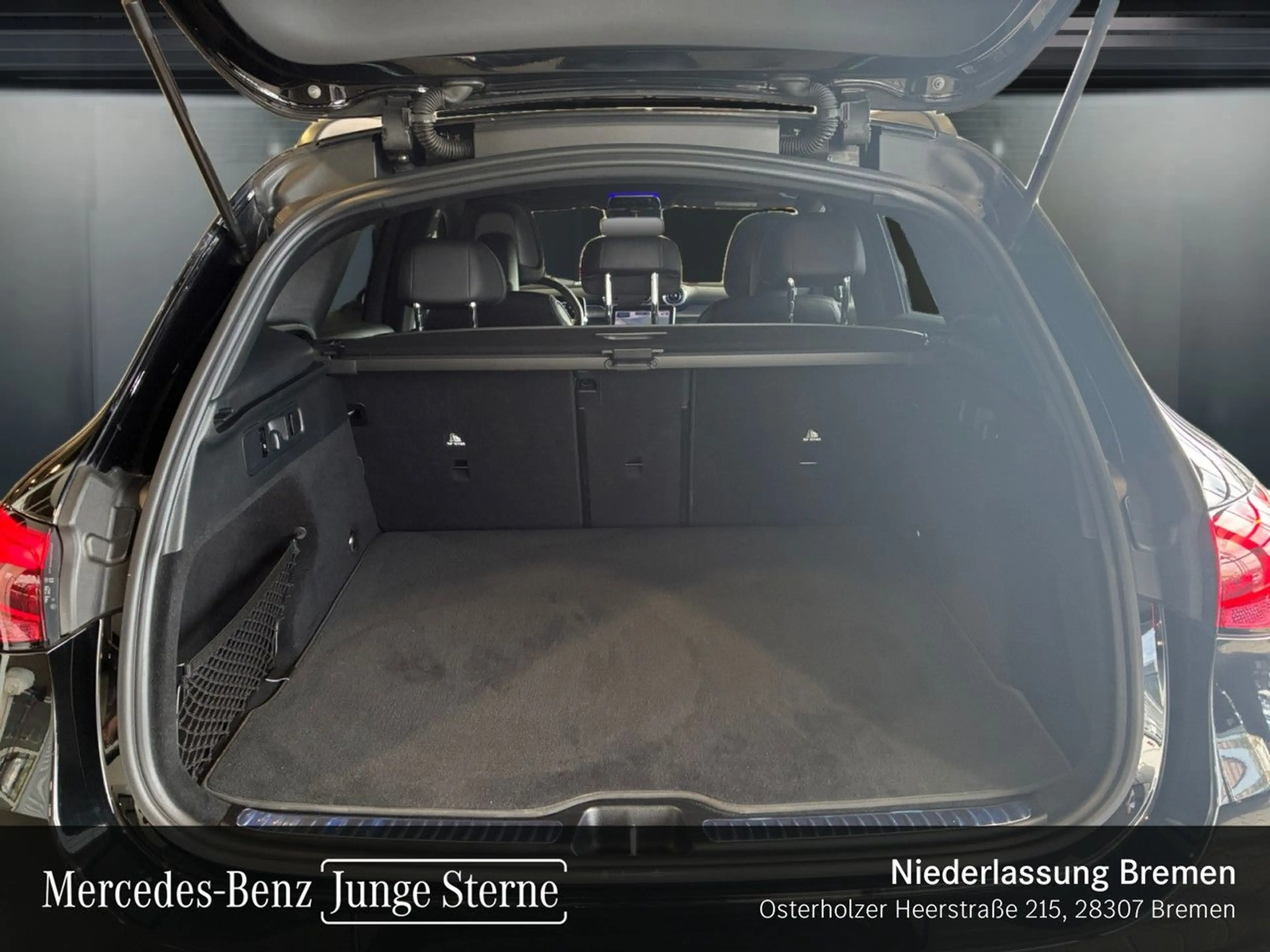 Mercedes-Benz GLC 200 4M AMG+NIGHT+PANO+360+LED+SITZKLIMA+TOTW — photo 6