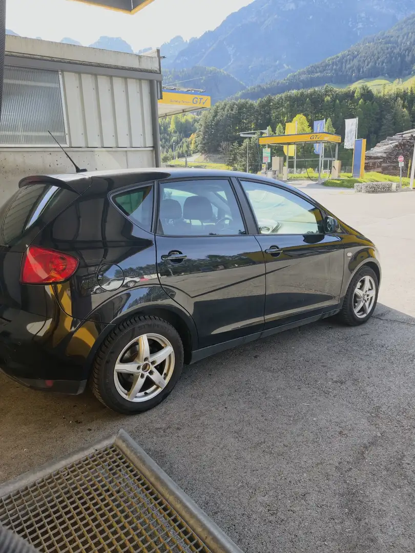 SEAT Altea XL (mit umfangreichem Familien-Paket) Schwarz - 2