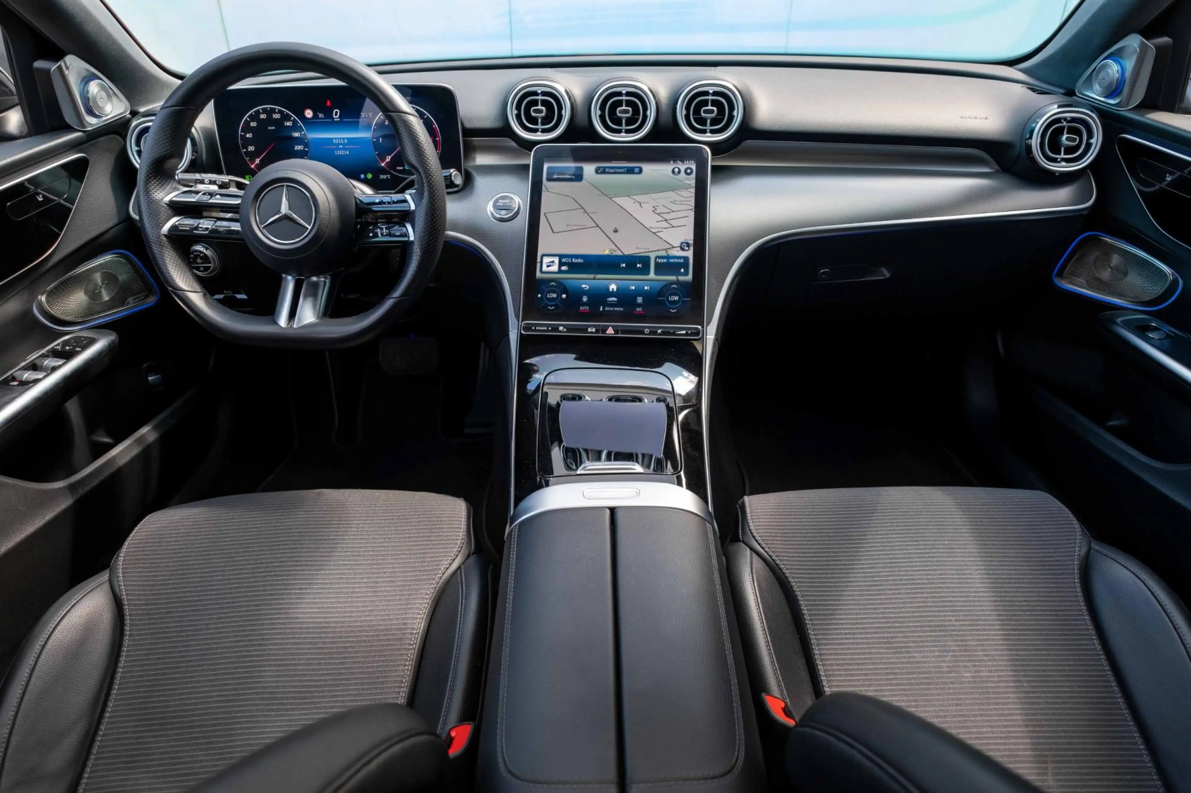 Mercedes-Benz C 220 Estate d AMG Line|Pano|Camera|Trekhaak — photo 5