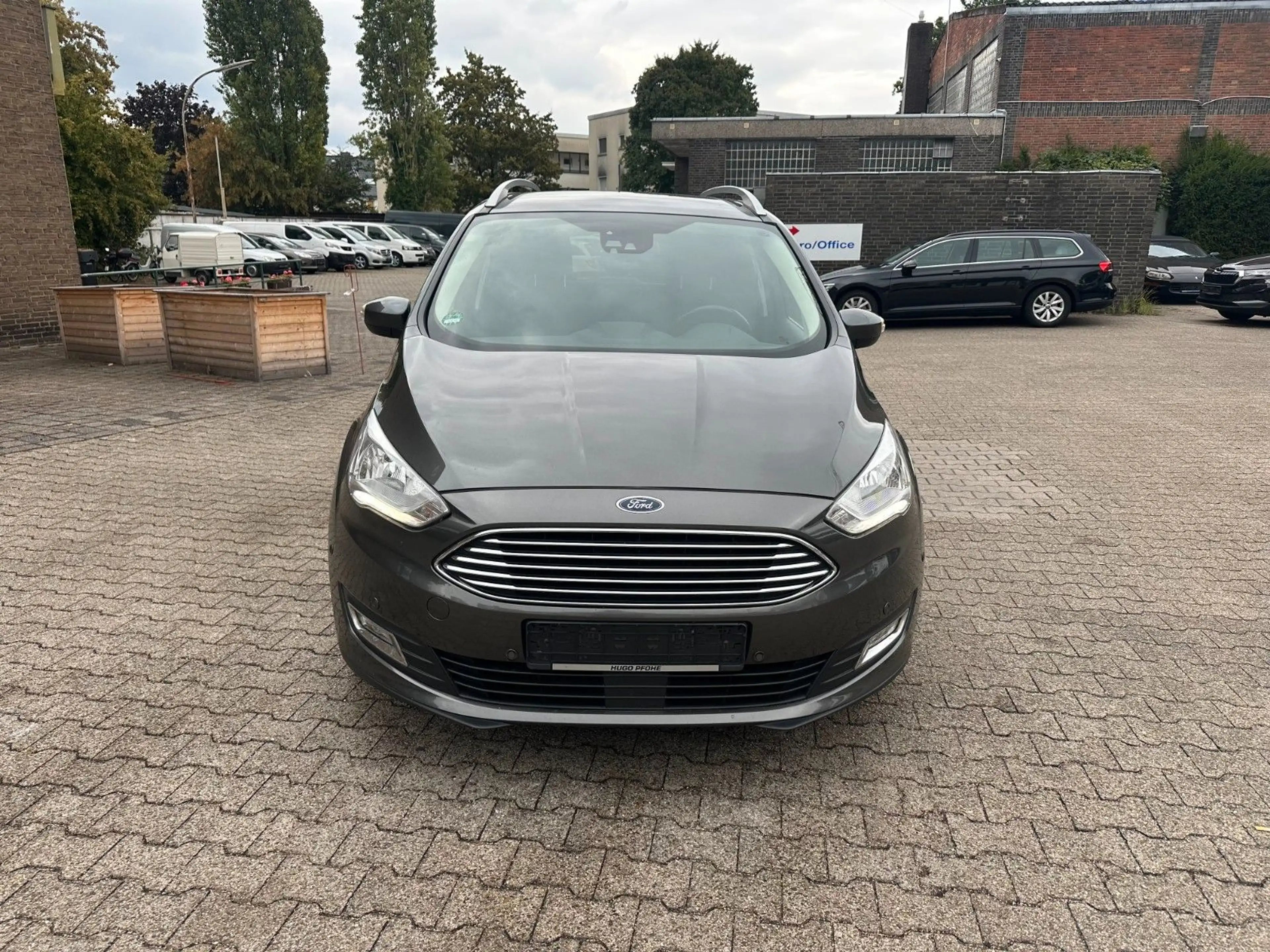 Ford Grand C-Max Autom. 134kw*Kamera*Teilleder*Navi — photo 3