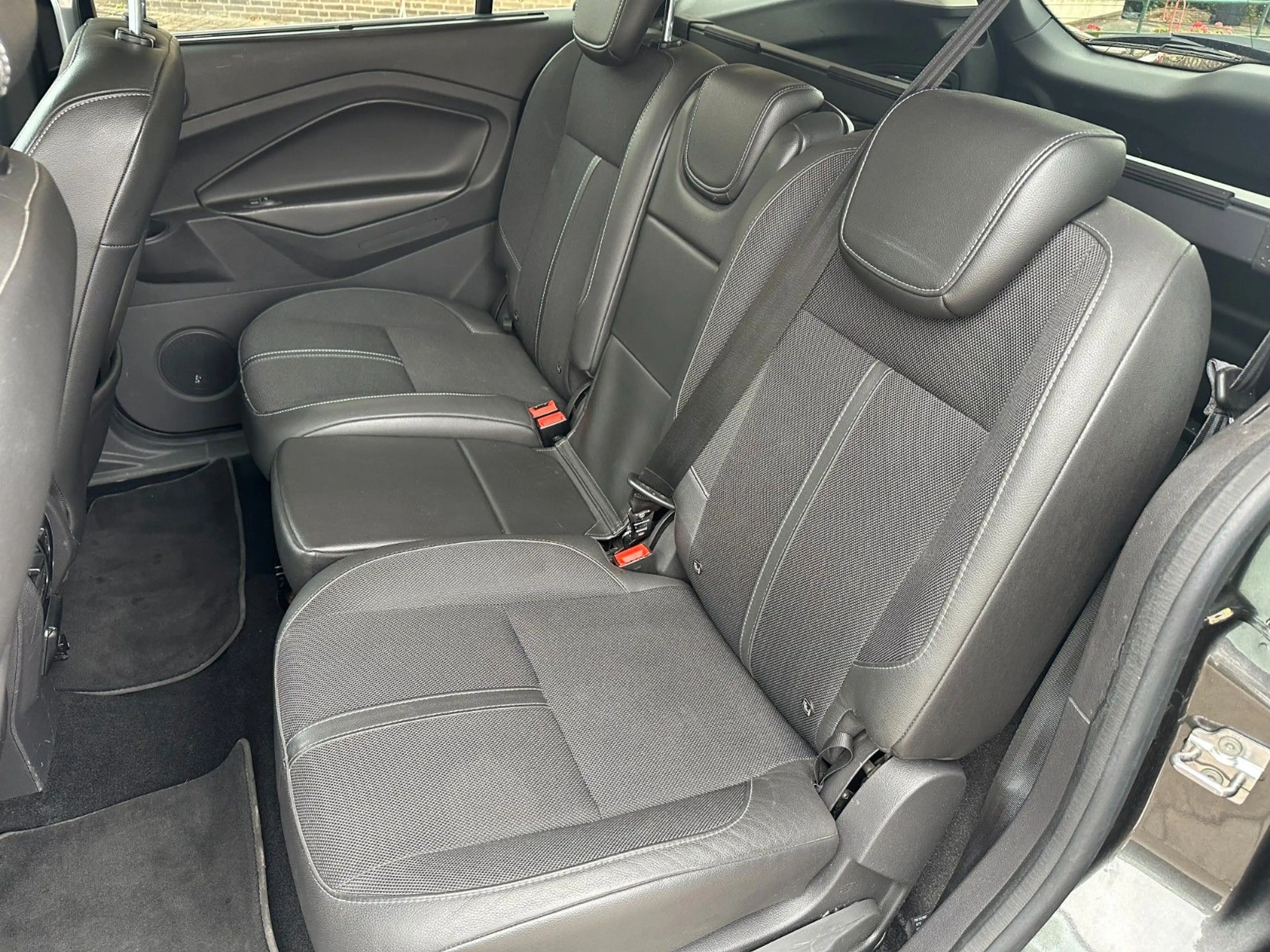 Ford Grand C-Max Autom. 134kw*Kamera*Teilleder*Navi — photo 12