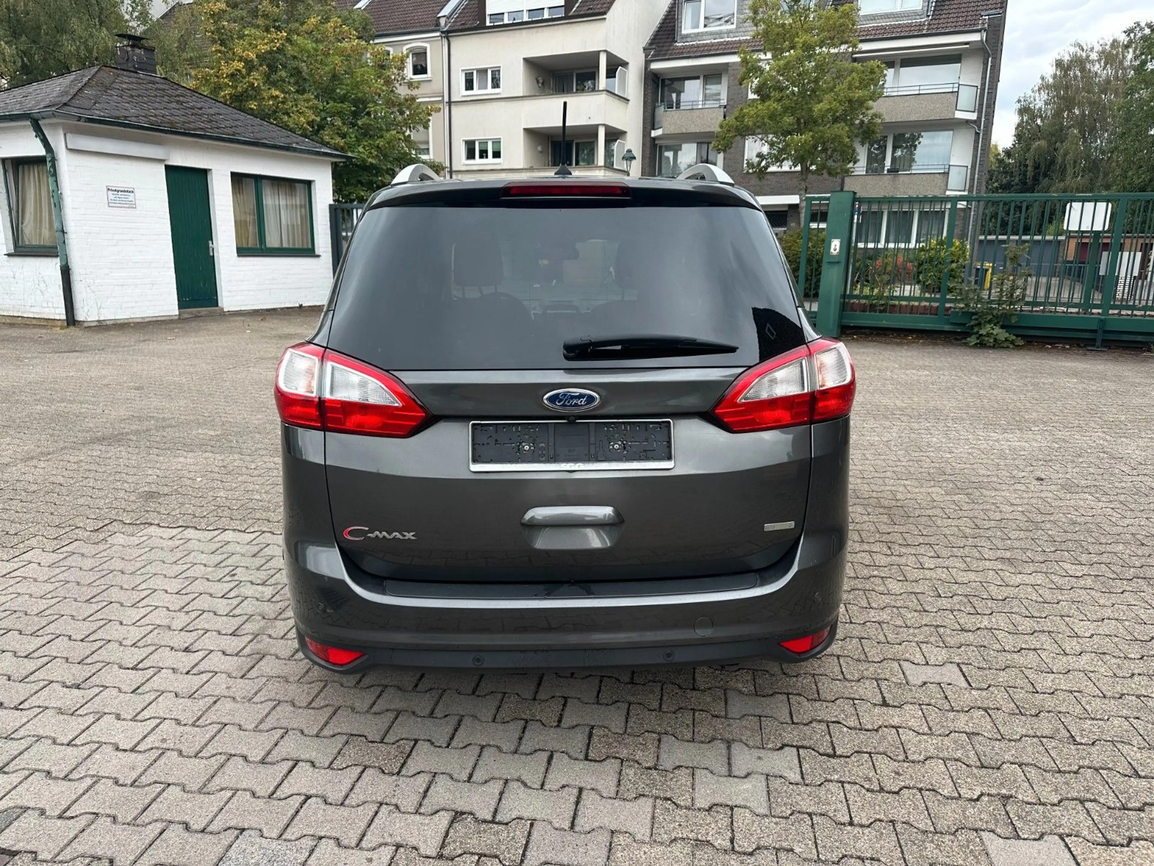 Ford Grand C-Max Autom. 134kw*Kamera*Teilleder*Navi — photo 5
