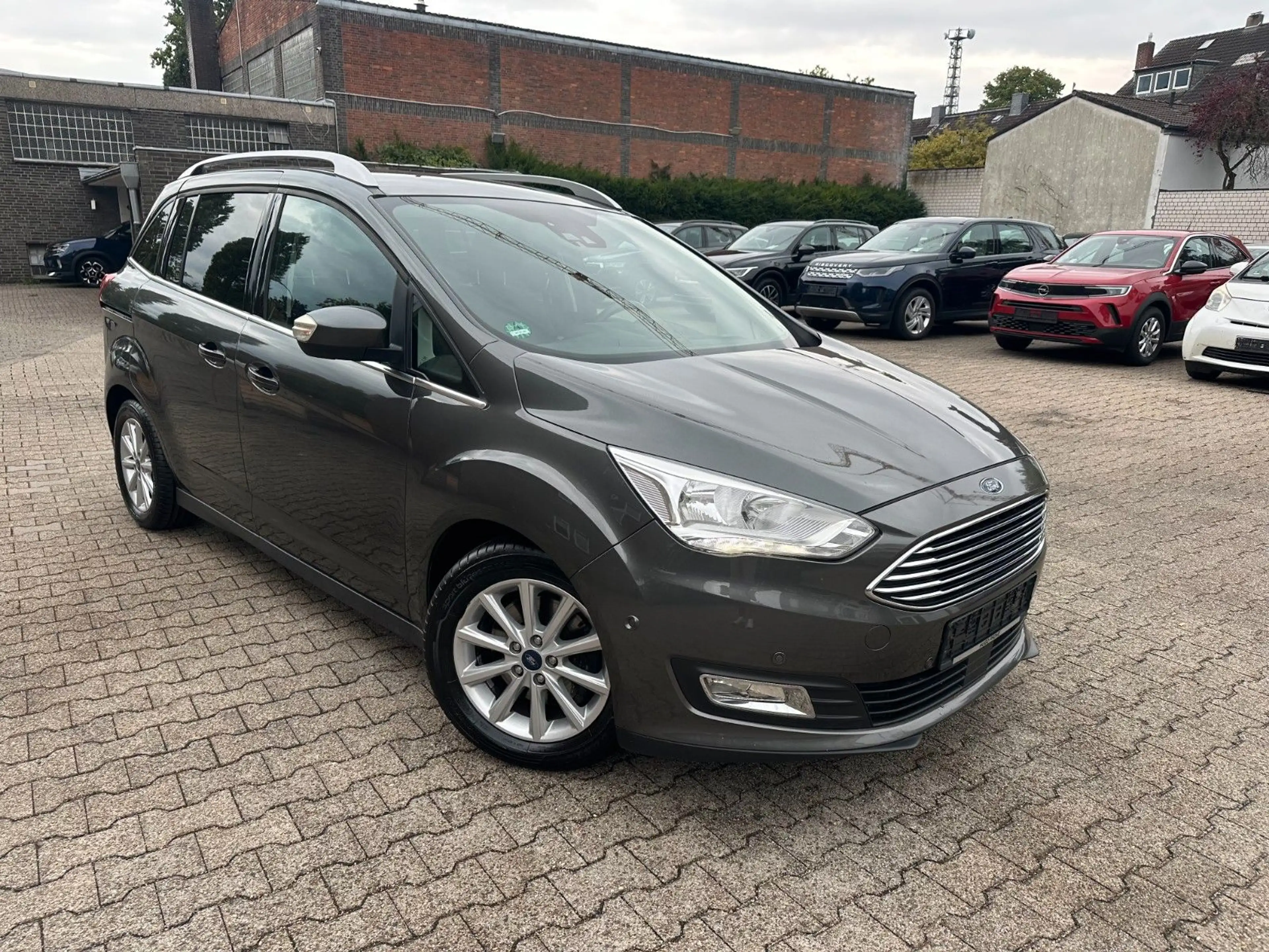 Ford Grand C-Max Autom. 134kw*Kamera*Teilleder*Navi — photo 7