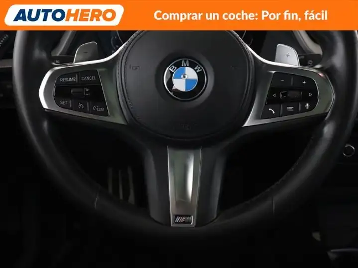 BMW Serie 1 2020, foto 25