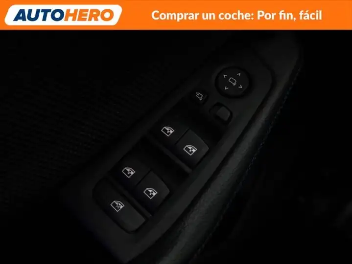 BMW Serie 1 2020, foto 35