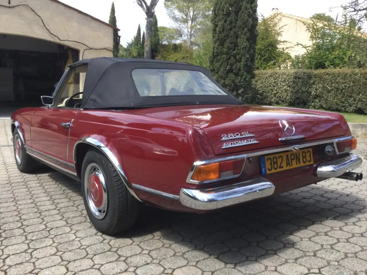 Mercedes-Benz 280 SL PAGODE Avec Historique 3eme Main Etat D'origne Exceptionnel Mecanique Restauration de haut niveau, foto 4