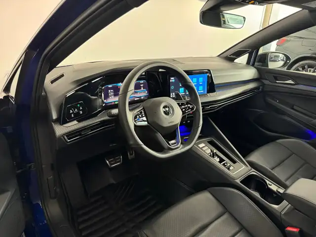 Volkswagen Golf view 5