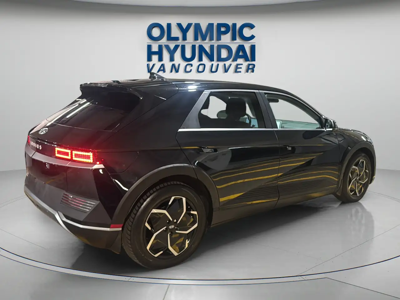 Hyundai IONIQ 5 снимка Hyundai IONIQ 5