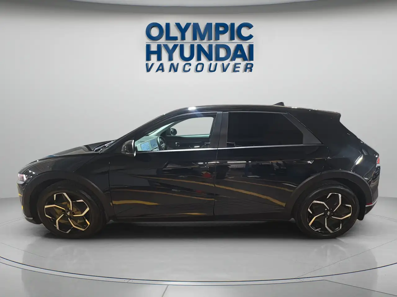Hyundai IONIQ 5 снимка Hyundai IONIQ 5